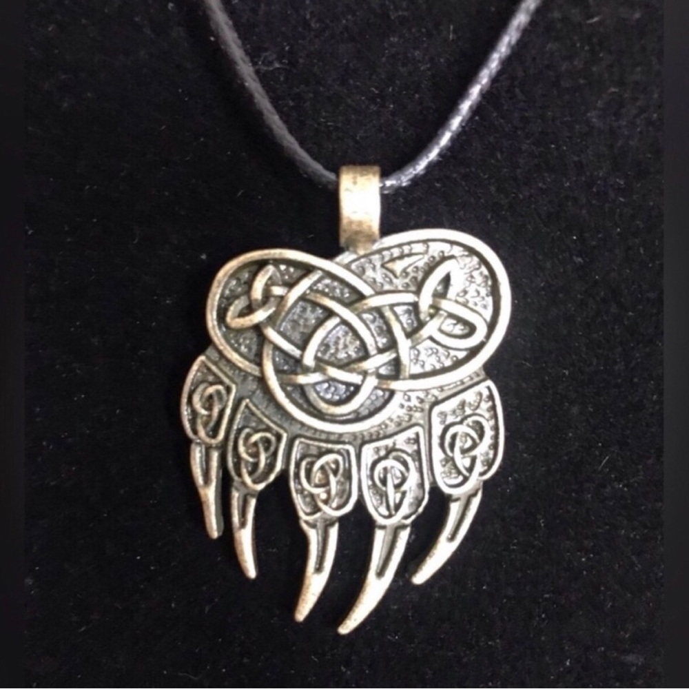 Silver Viking Knot Bear Claw Pendant Necklace